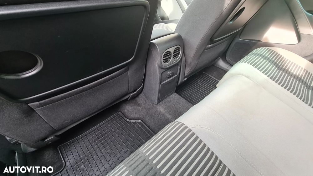 Volkswagen Tiguan 2.0 TDI DPF 4Motion Track&Style - 16