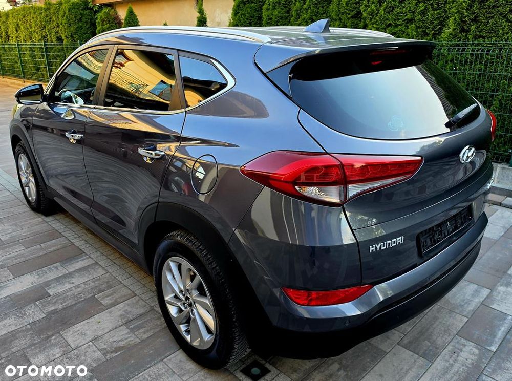 Hyundai Tucson blue 1.7 CRDi 2WD DCT Premium - 9