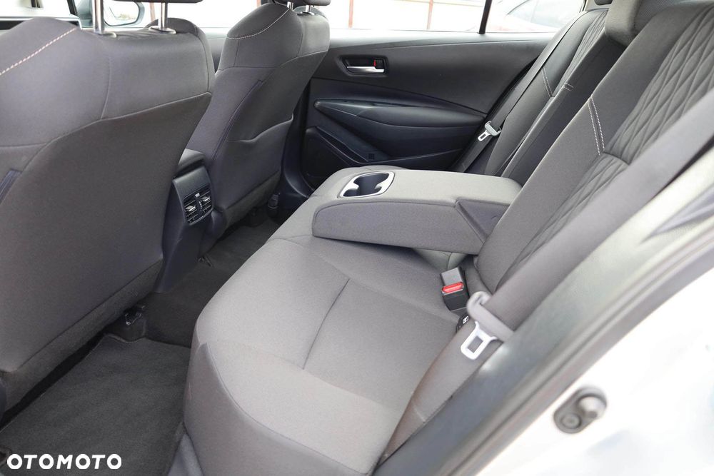 Toyota Corolla 1.5 Comfort - 33