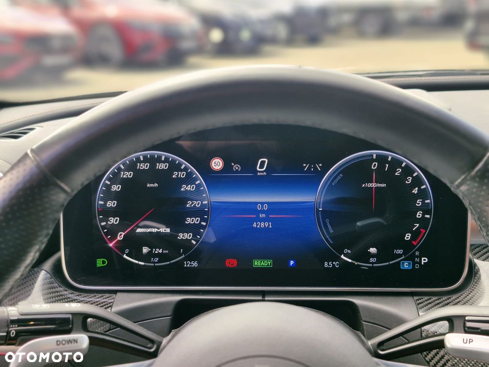 Mercedes-Benz Klasa C AMG 63 S E Performance PHEV 4-Matic - 14