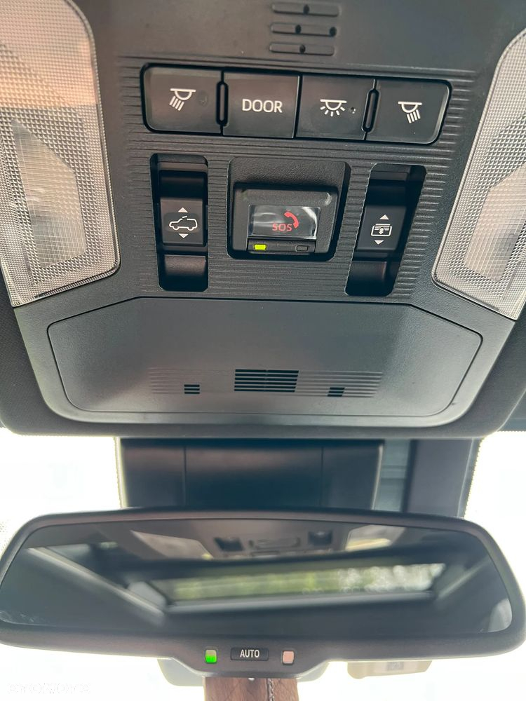 Toyota RAV4 2.5 4x4 Hybrid Black Edition - 8