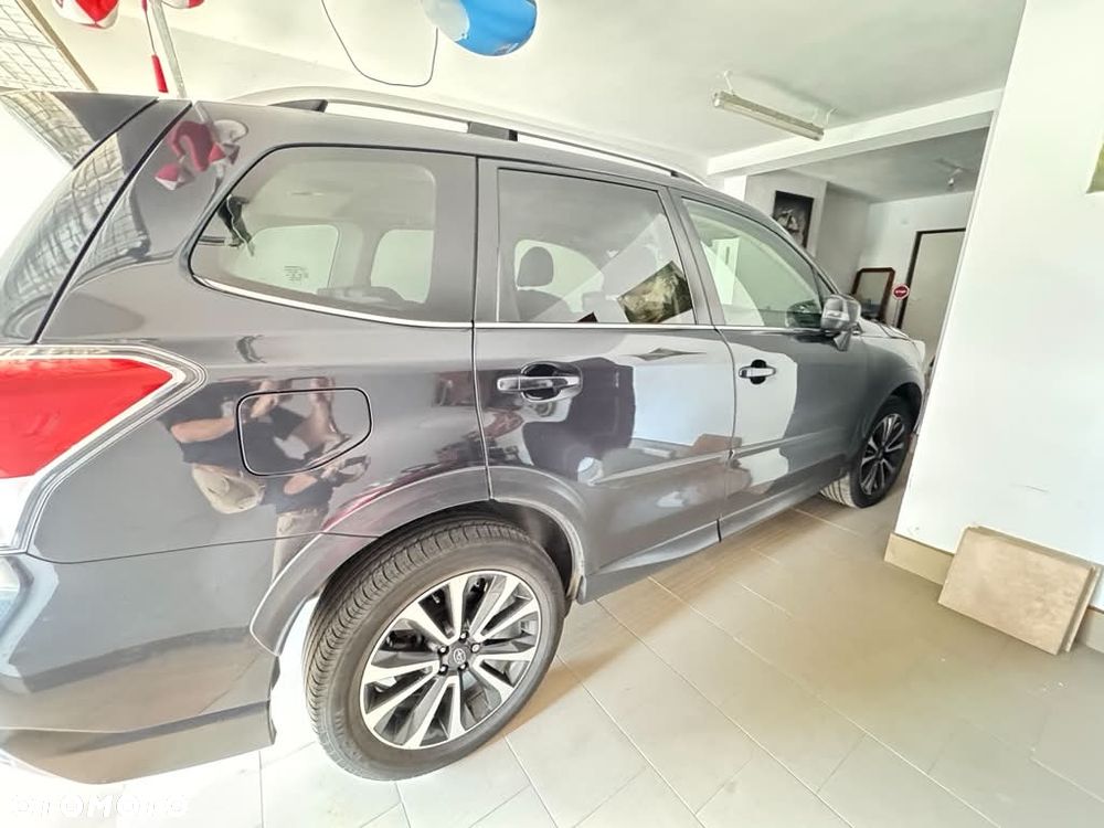 Subaru Forester 2.0 XT Sport Lineartronic - 9