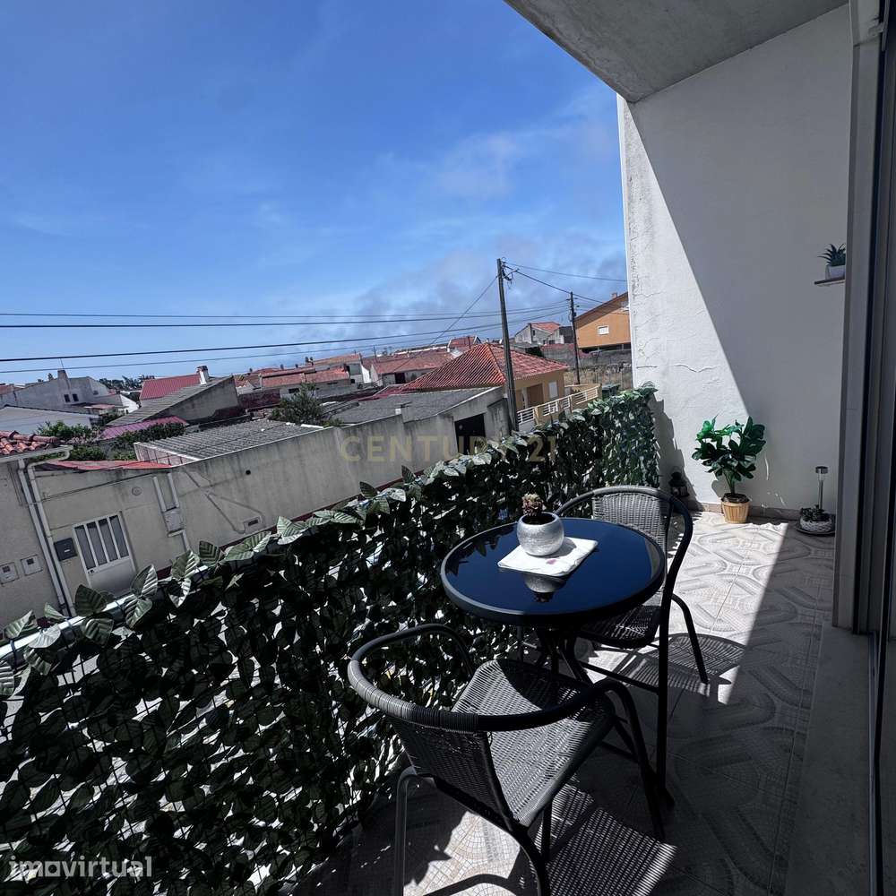 Apartamento T2 com Garagem e Espaço Exterior com Churrasqueira | Vieir - Grande imagem: 4/24