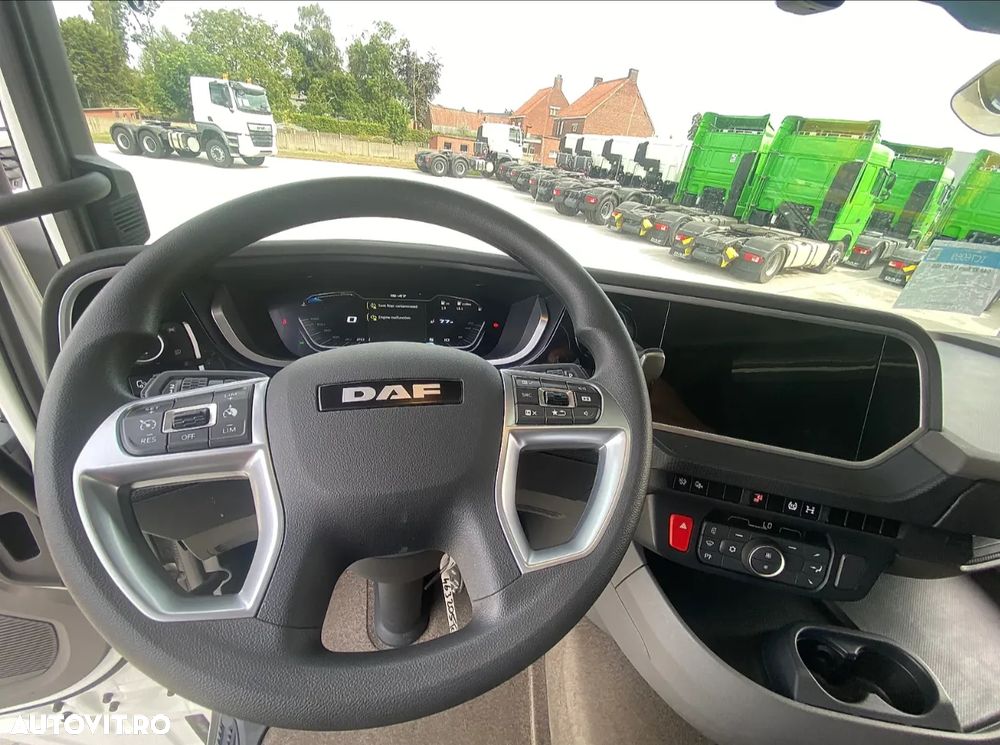 DAF XF - 11