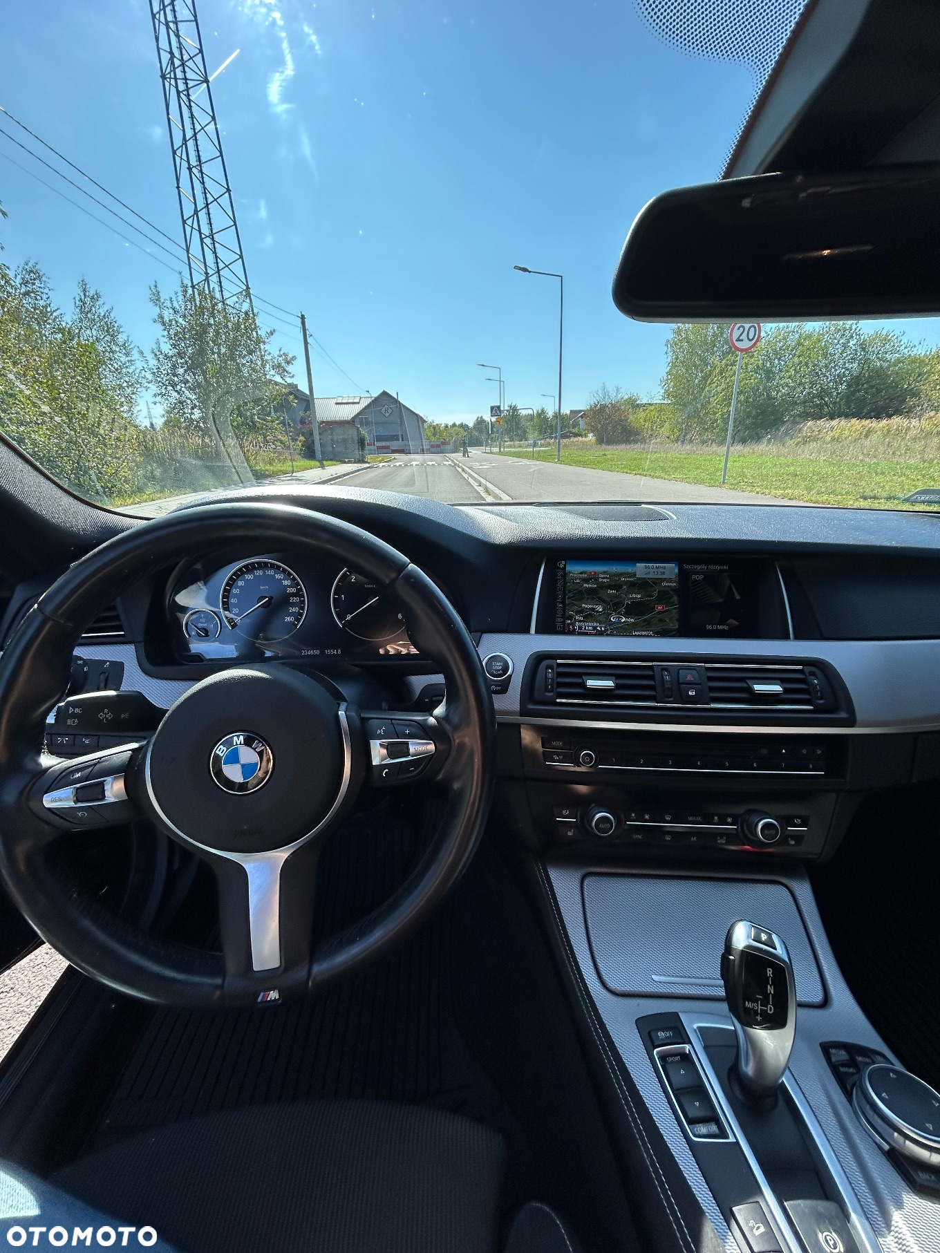 BMW Seria 5 520d xDrive - 6