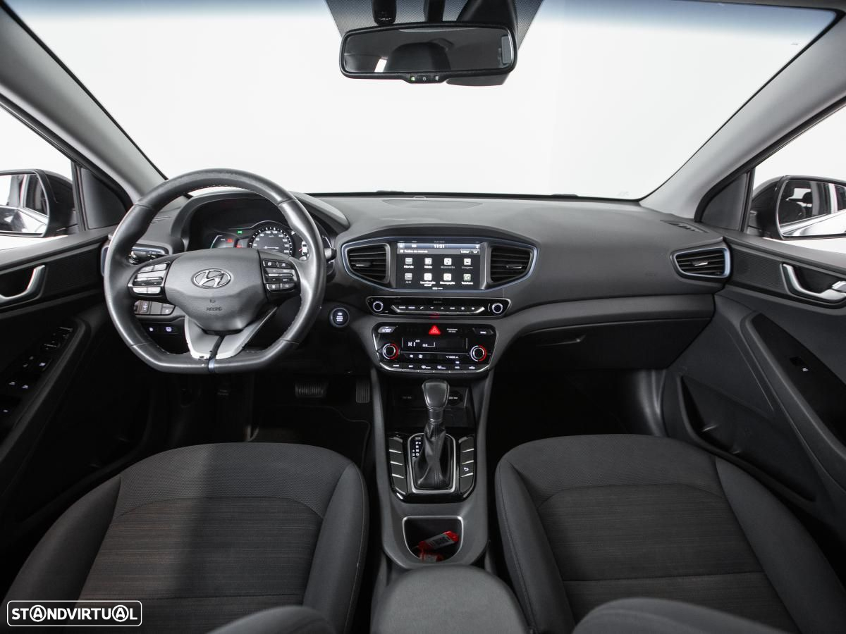 Hyundai Ioniq 1.6 GDI HEV Hybrid Tech - 6