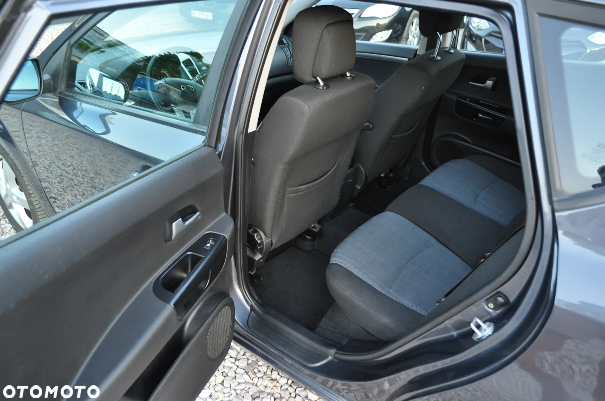 Kia Ceed 1.6 CVVT Spirit - 14