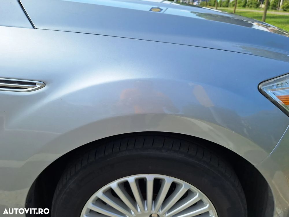 Ford Mondeo - 22