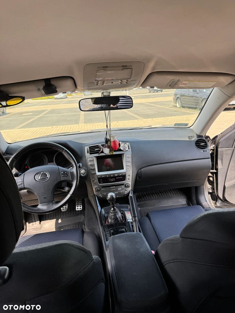 Lexus IS 220 D Comfort - 7