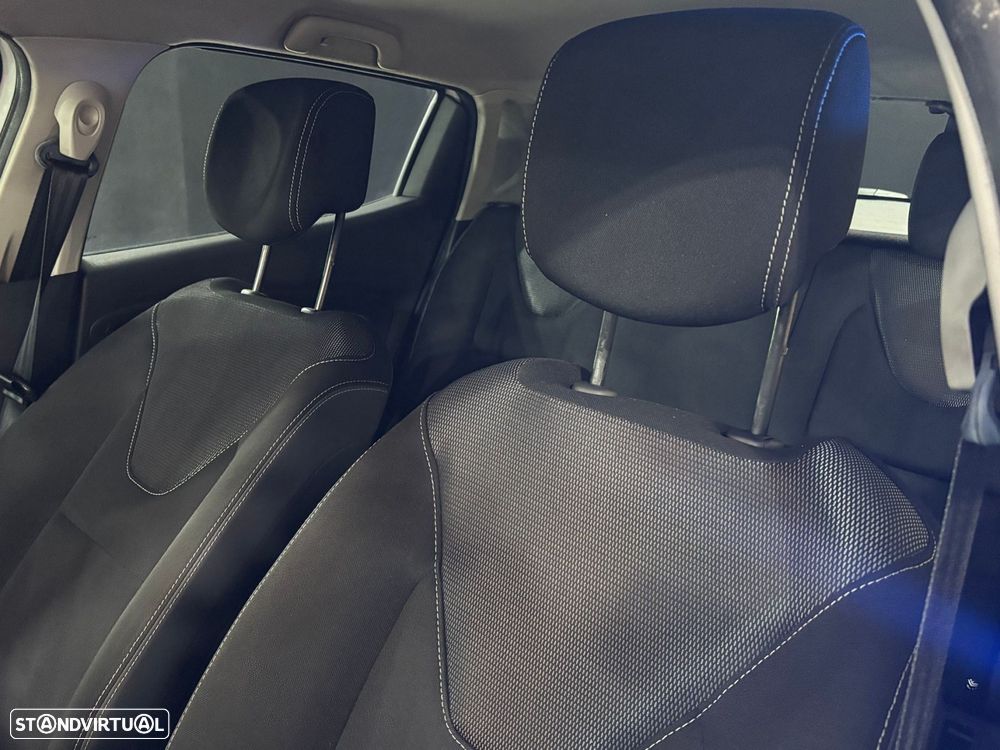 Renault Clio 1.5 dCi Zen - 9