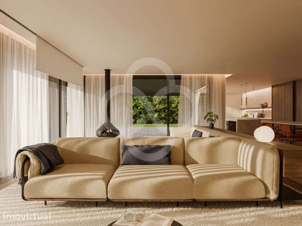Moradia T6 com projeto aprovado Isolada no Estoril com piscina e ga... - Grande imagem: 4/31
