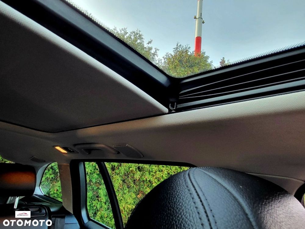 BMW Seria 5 520d Touring - 11