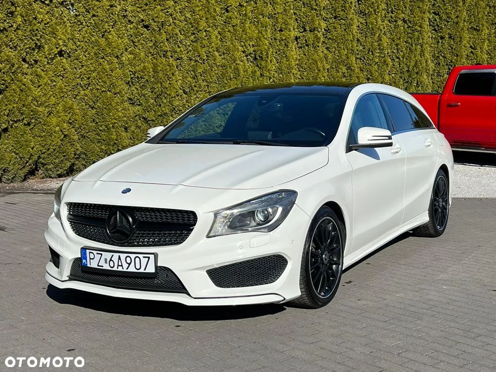 Mercedes-Benz CLA 180 7G-DCT AMG Line - 2