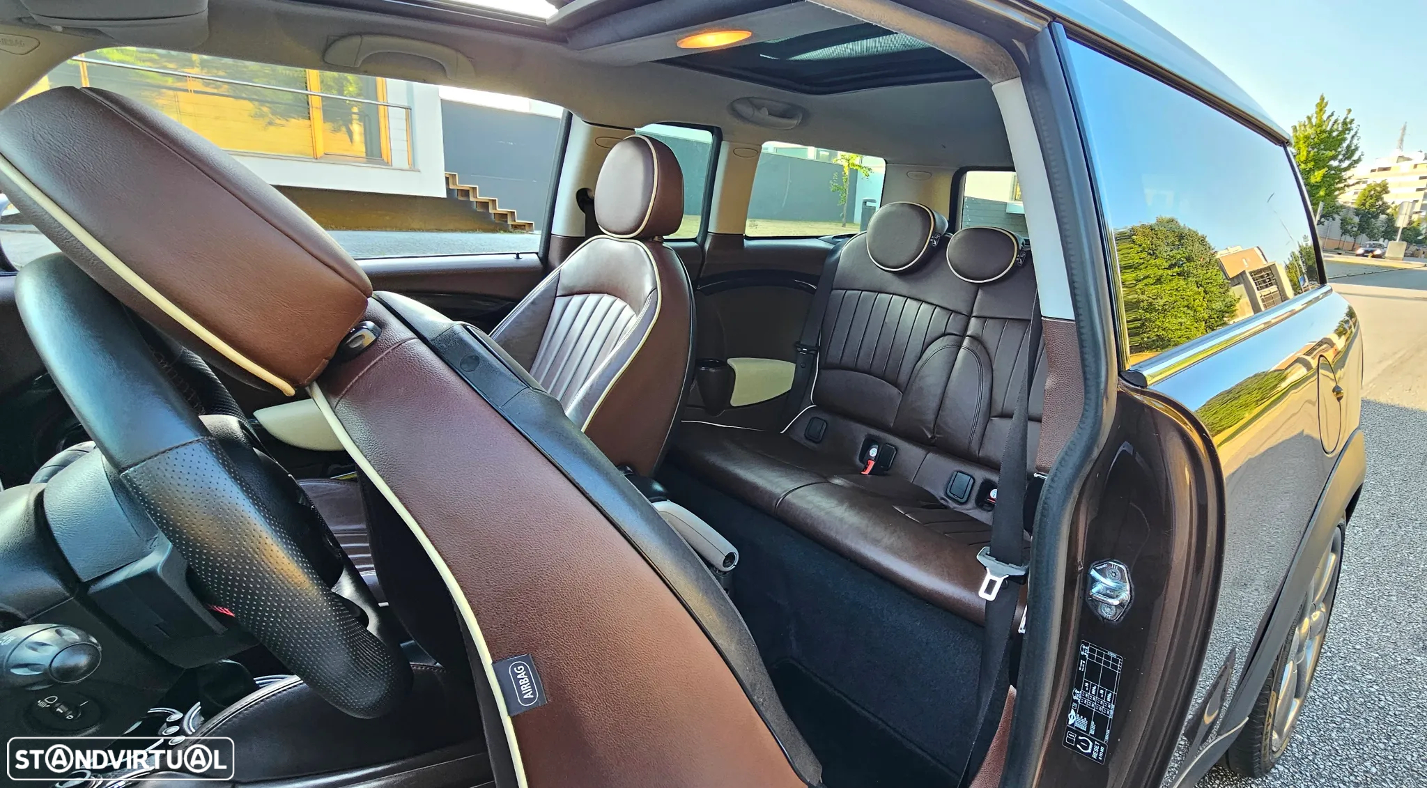 MINI Clubman - 16