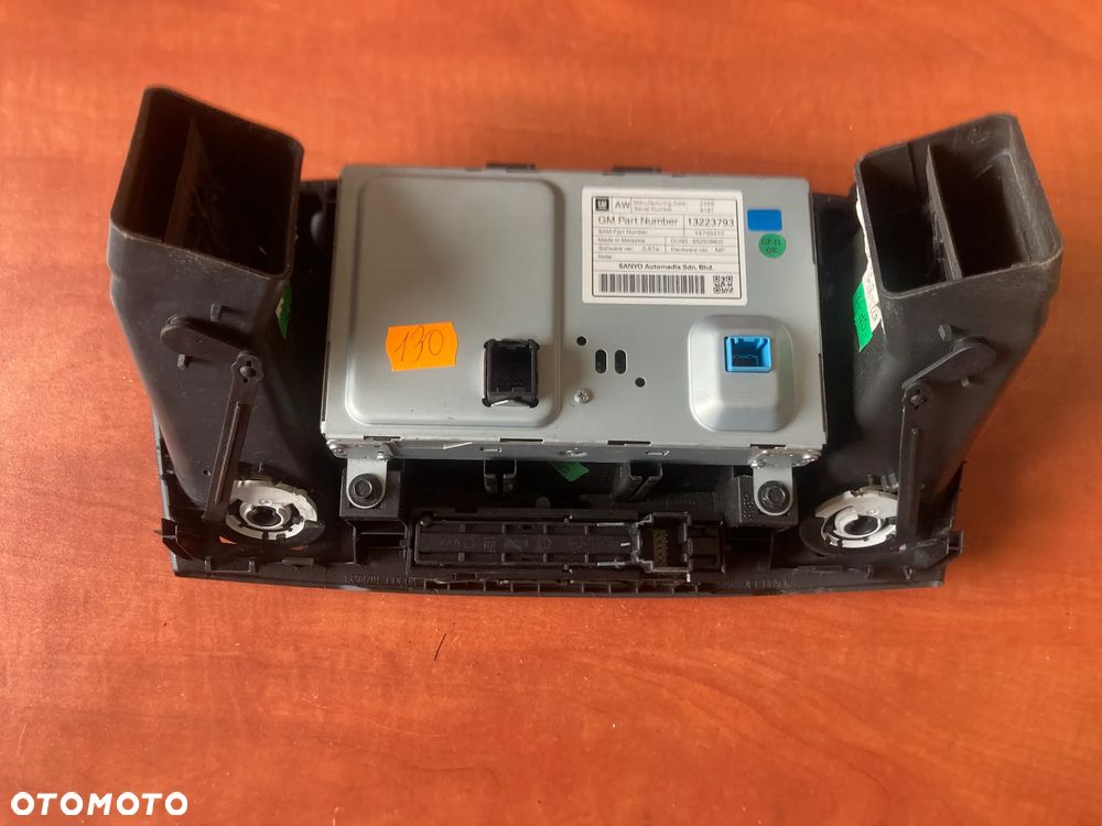 Ramka panel kratka nawiewu wyświetlacz ekran Opel Insignia A 13274794 13223793 - 5