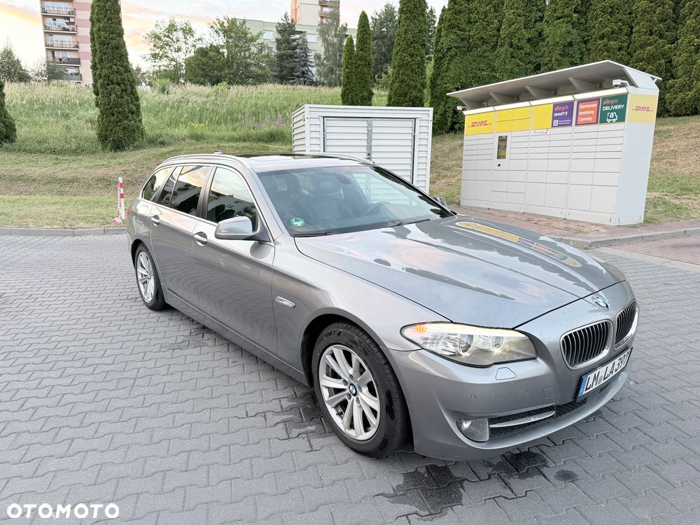 BMW Seria 5 520d Sport-Aut - 3