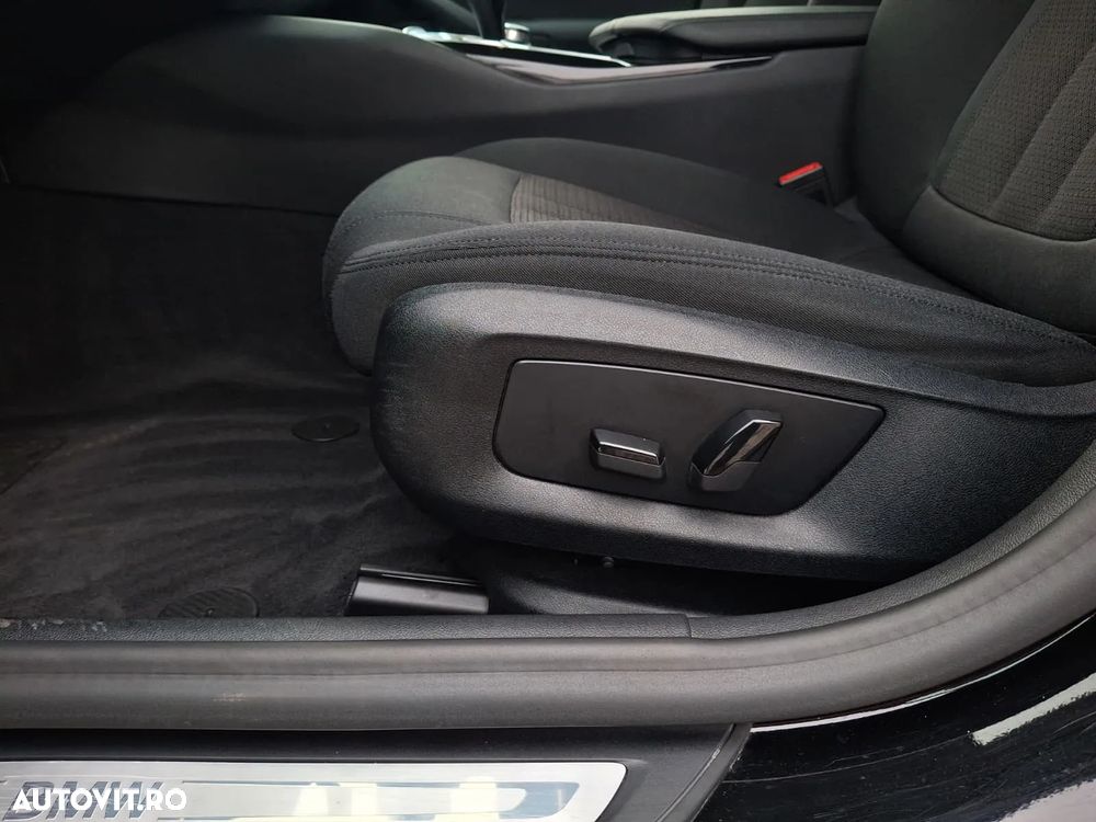 BMW Seria 5 530e AT PHEV - 28