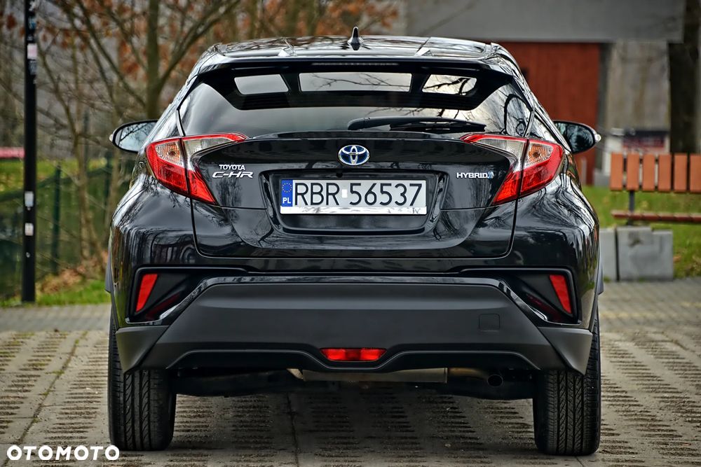 Toyota C-HR - 4