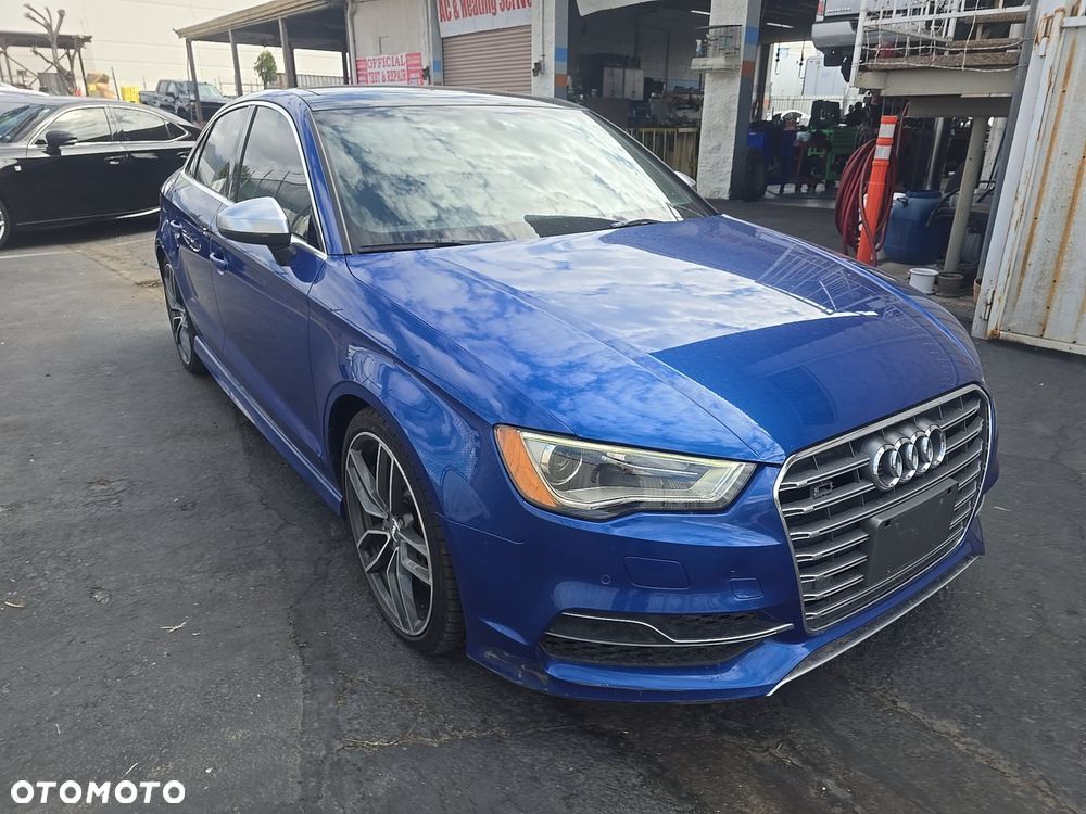 Audi S3 S tronic - 3