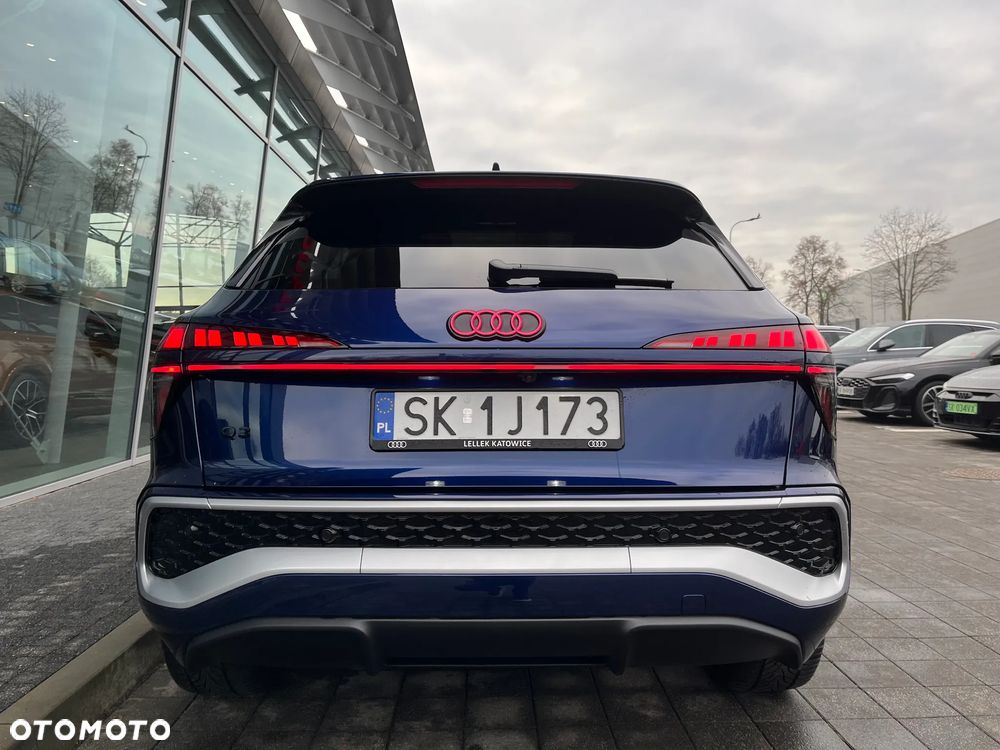 Audi Q3 TFSI 110 kW - 7