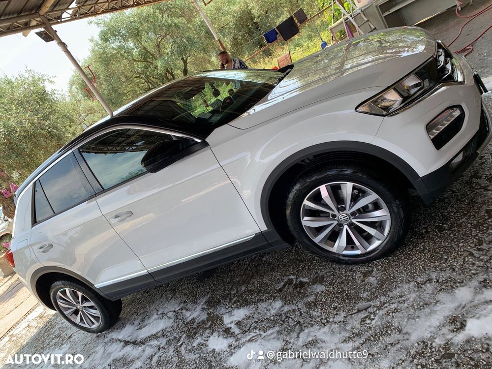 Volkswagen T-Roc - 2