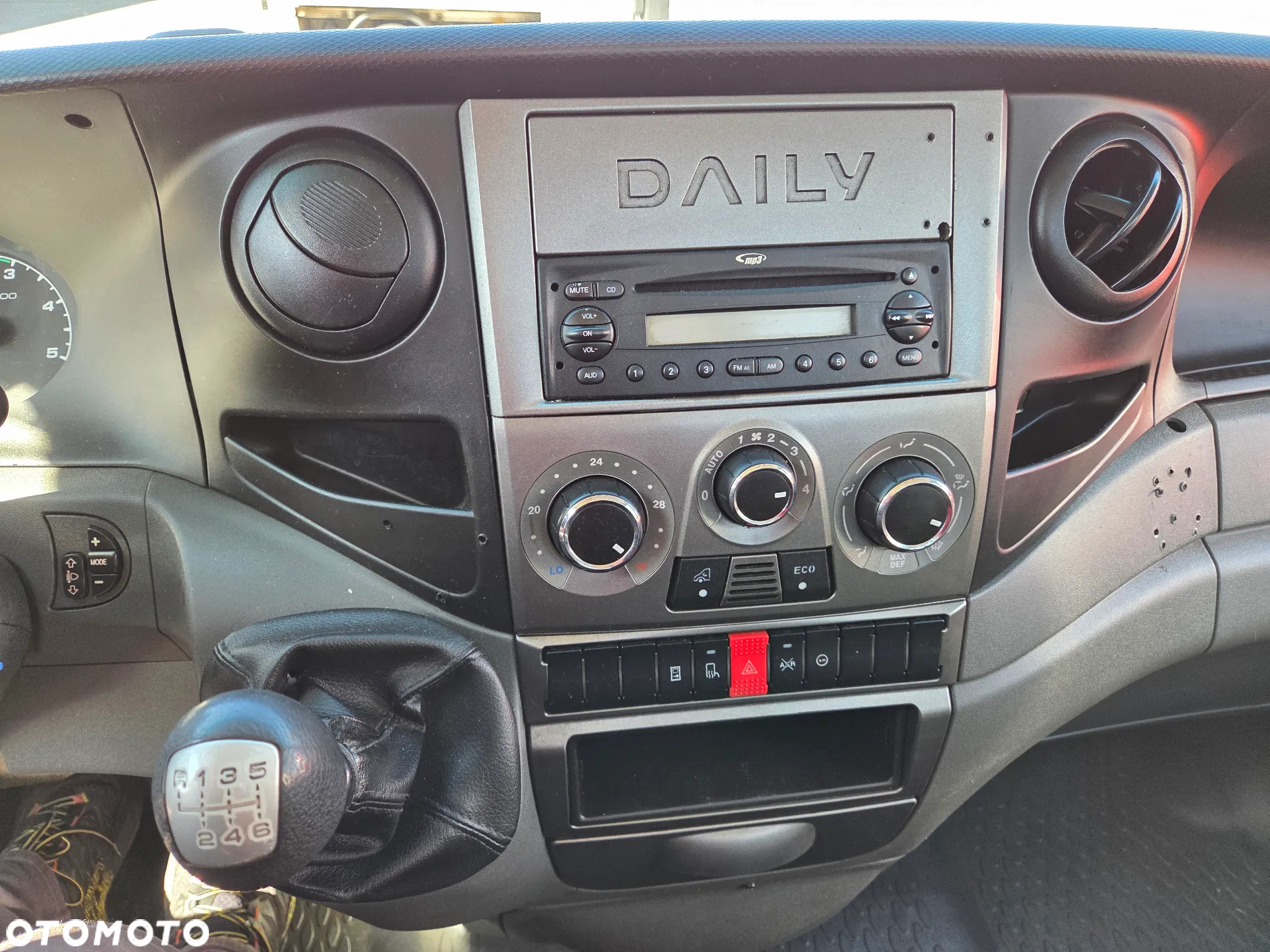 Iveco 35s17 - 14