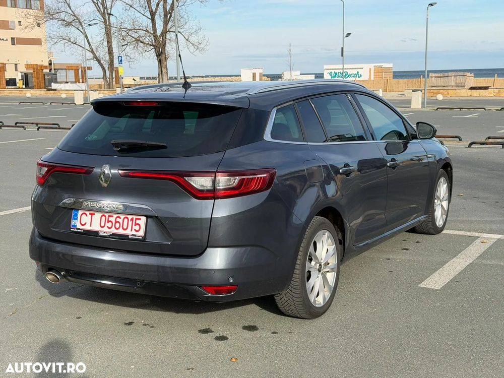 Renault Megane Grandtour TCe 140 GPF INTENS - 12