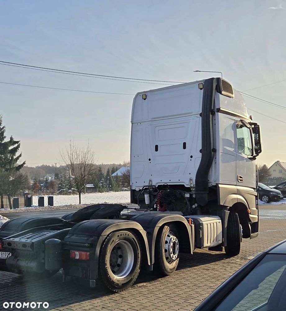 Mercedes-Benz ACTROS 2251 Giga Space - 4