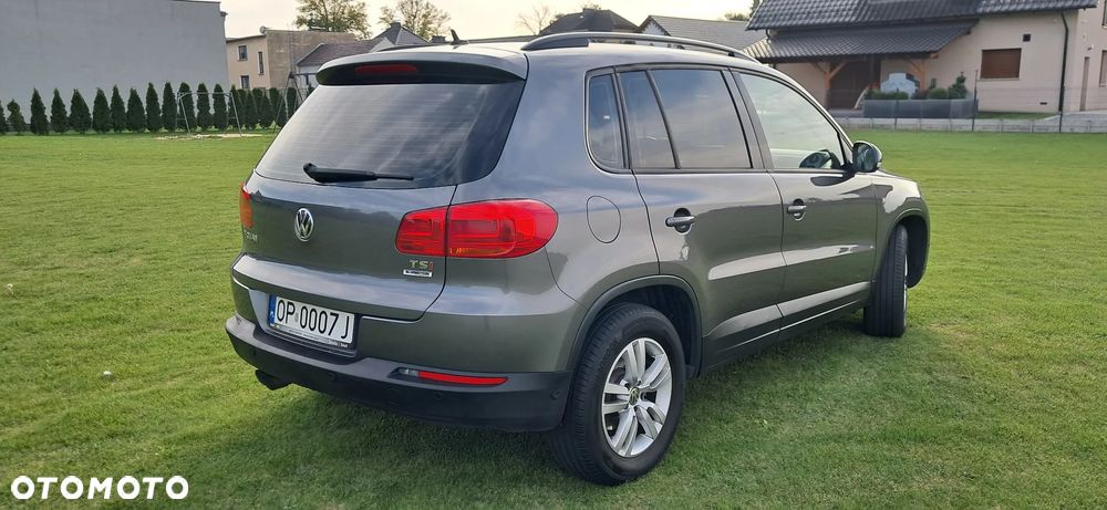 Volkswagen Tiguan - 5
