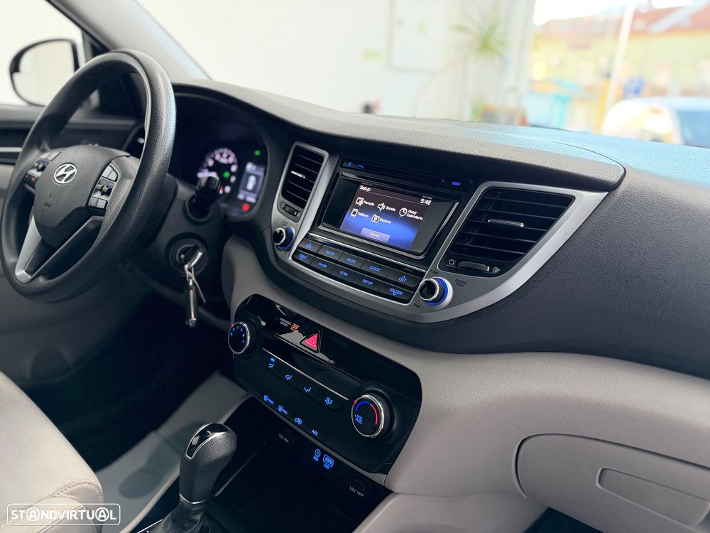 Hyundai Tucson 1.6 GDi 4WD DCT Trend - 35