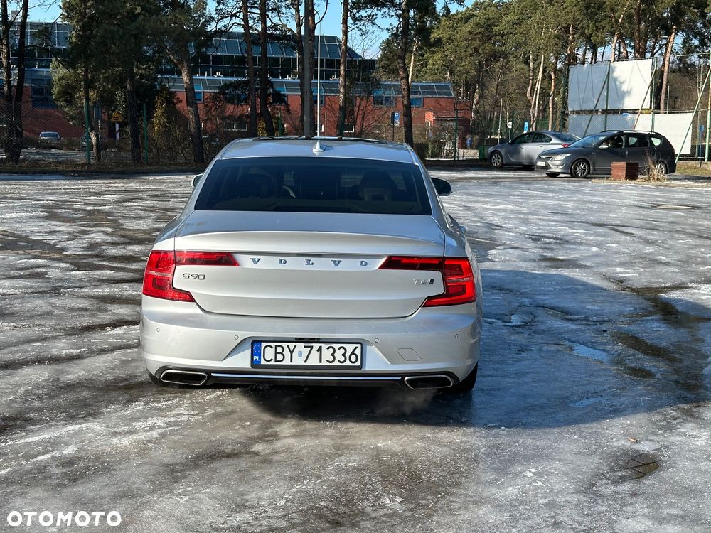 Volvo S90 - 5