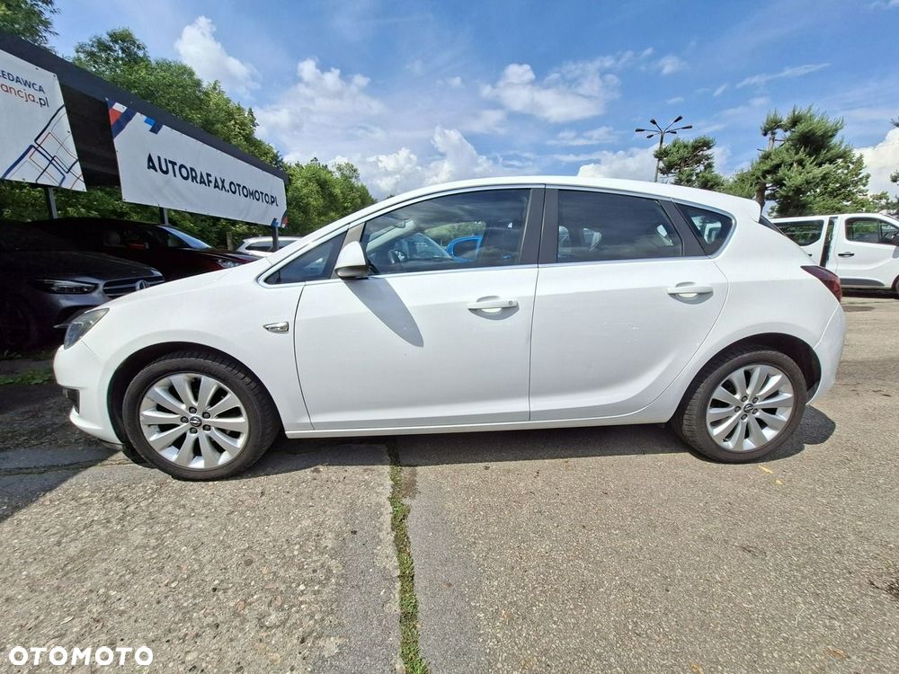 Opel Astra 1.4 T Cosmo EU6 - 7