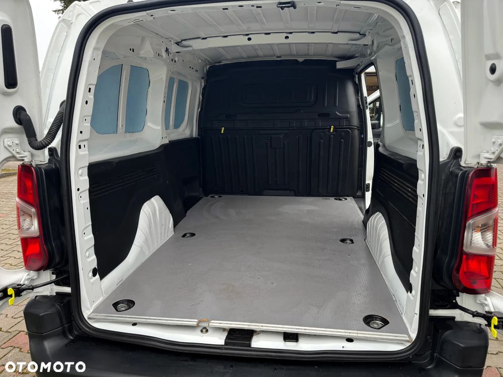 Toyota PROACE CITY LONG - 10