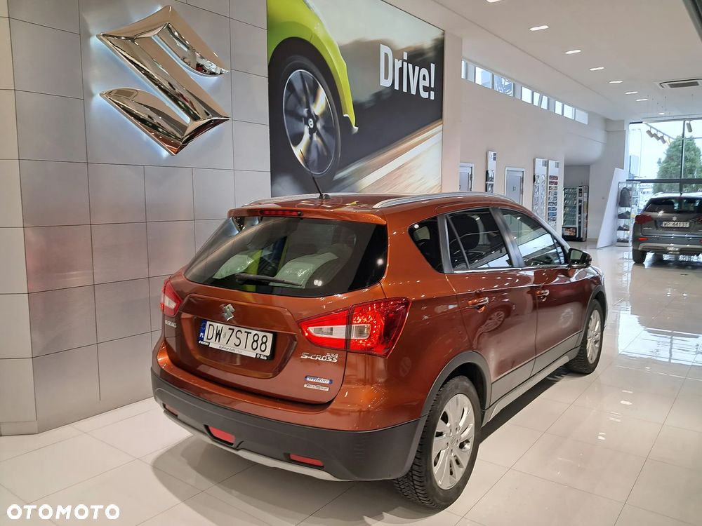 Suzuki SX4 - 4