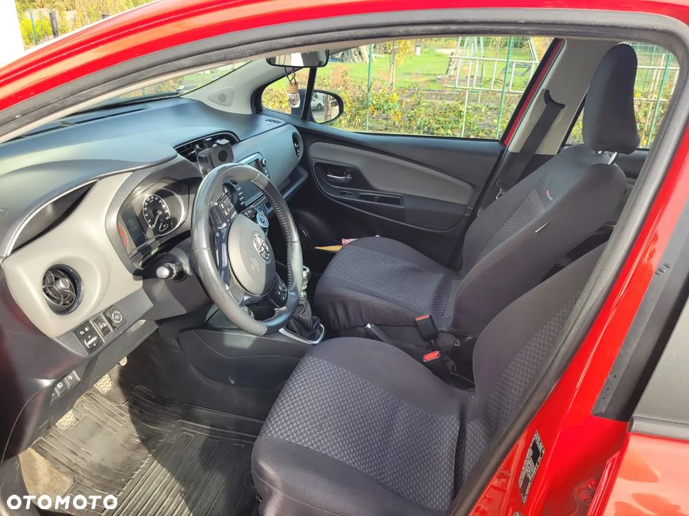 Toyota Yaris 1.5 Active - 6