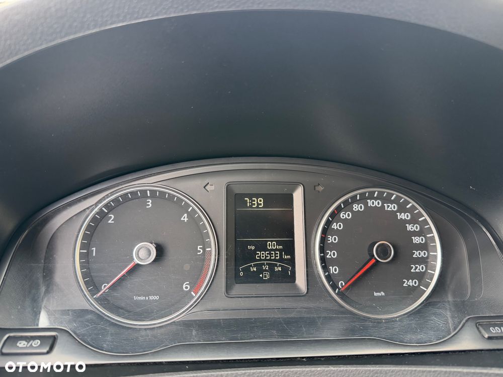 Volkswagen Transporter - 15