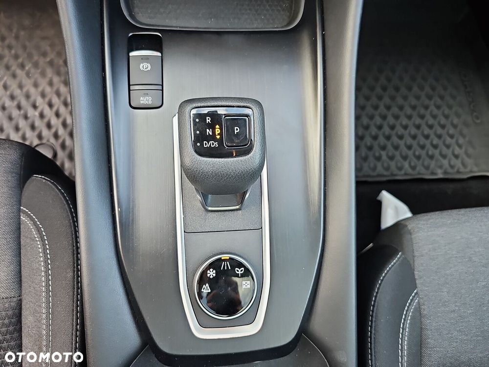 Nissan Qashqai 1.3 DIG-T mHEV 4x4 N-Connecta Xtronic - 22