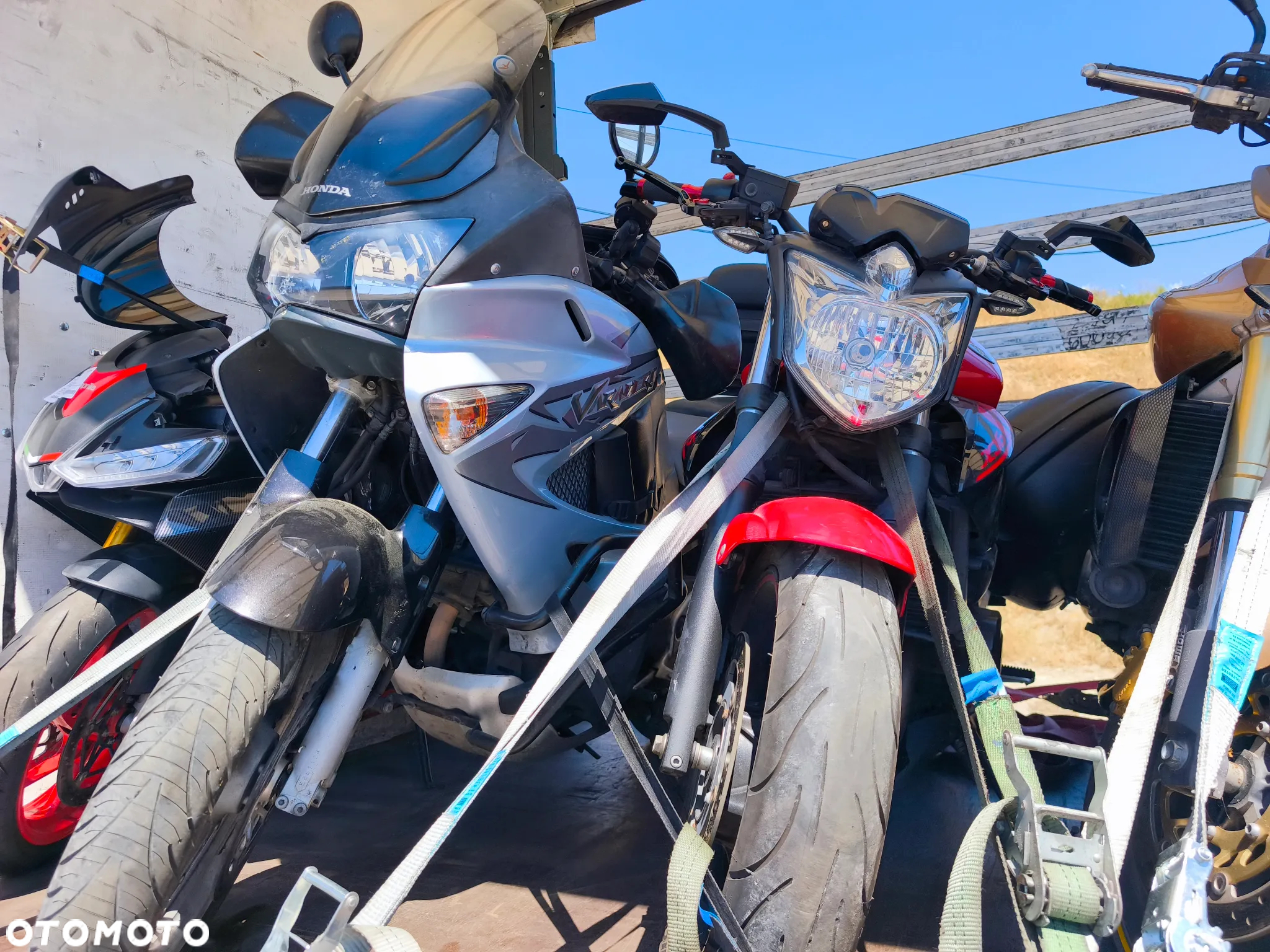 Honda XL - 30