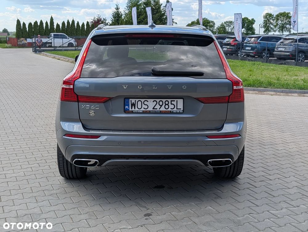 Volvo XC 60 D4 R-Design - 12