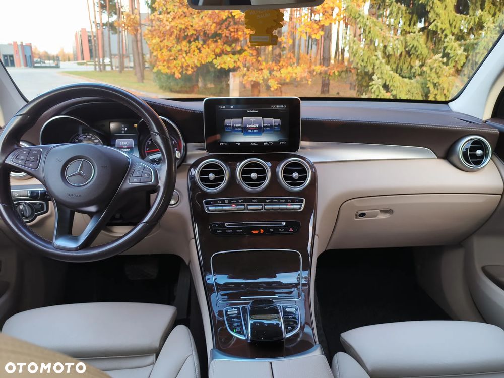 Mercedes-Benz GLC 250 4-Matic - 23