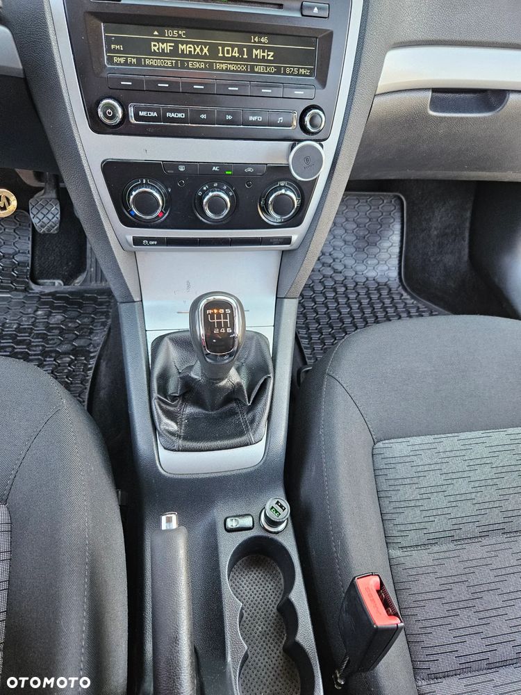 Skoda Octavia 2.0 TDI Ambiente - 8