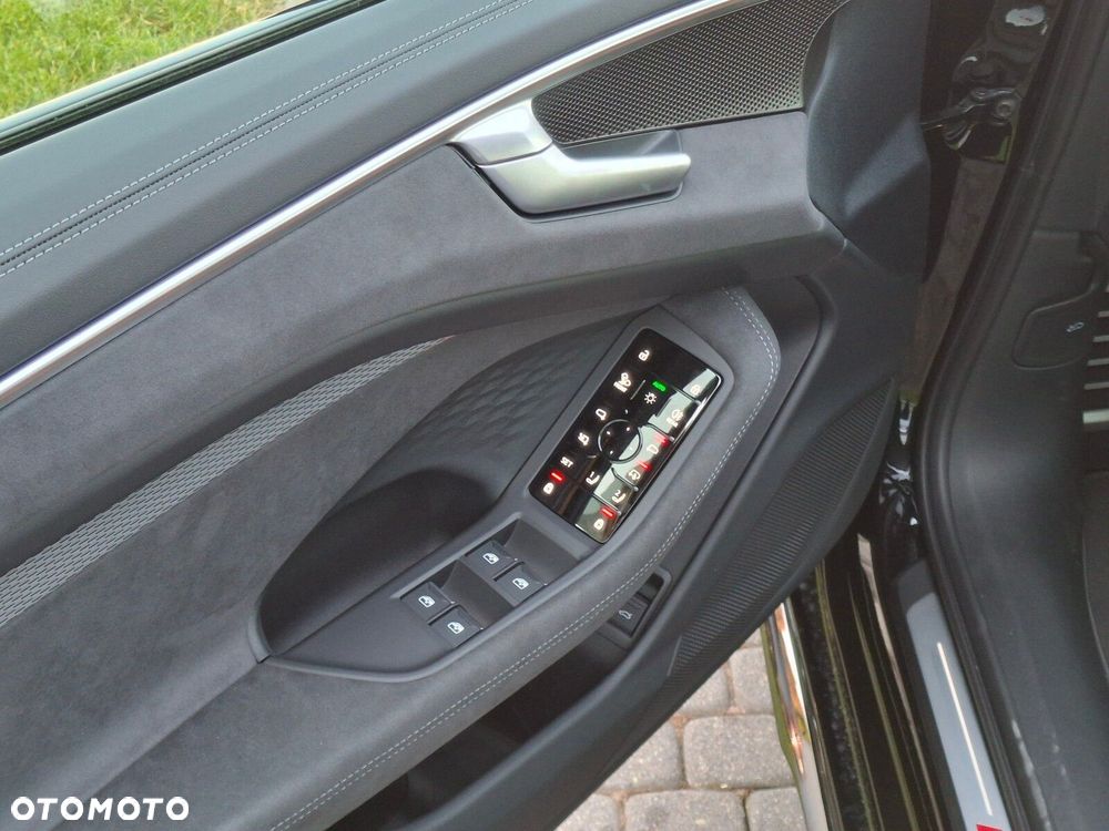 Audi A6 Avant - 27