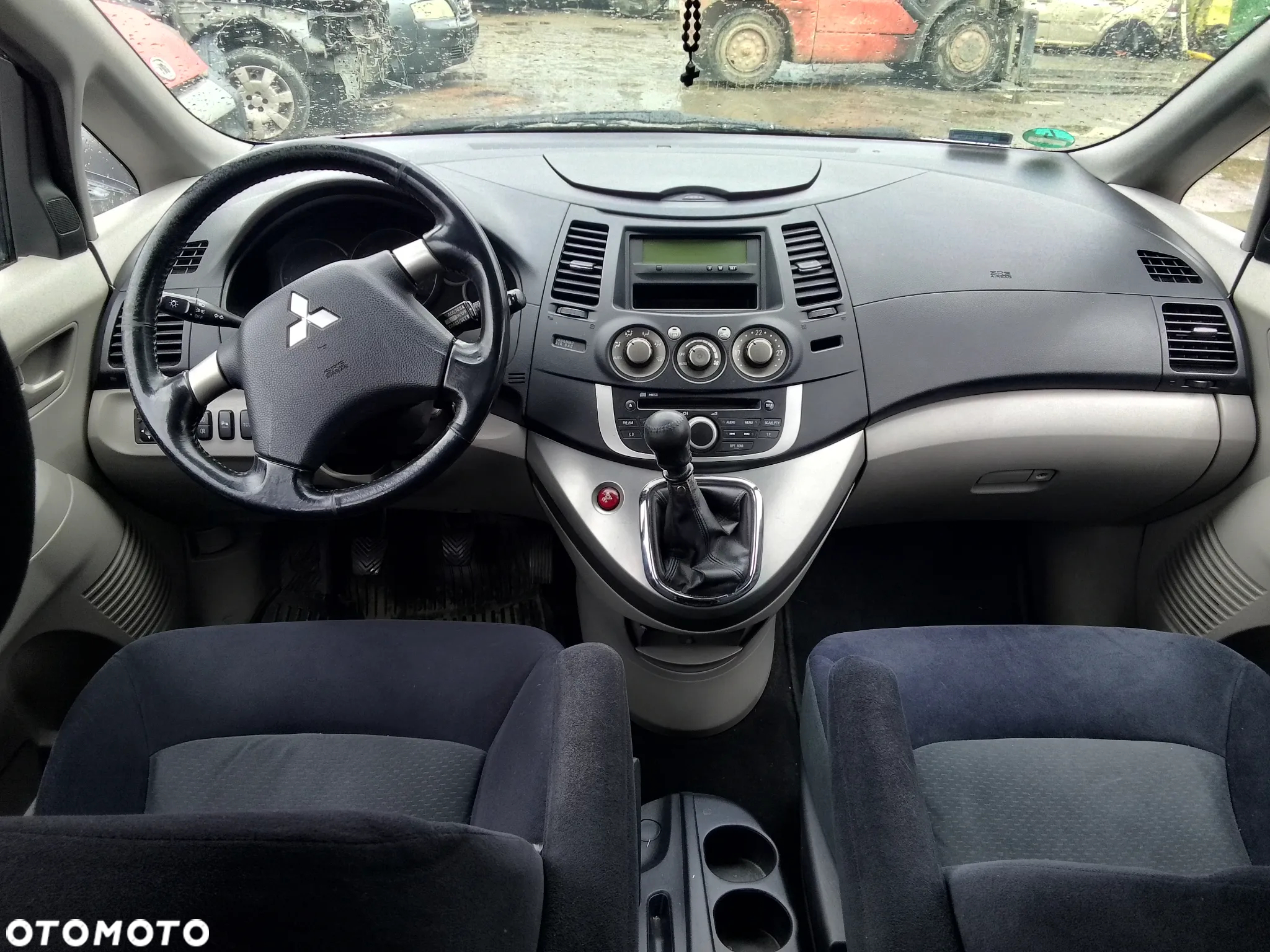 MITSUBISHI GRANDIS 2.0DI-D 140KM 2007R - CZĘŚCI !!! - 10