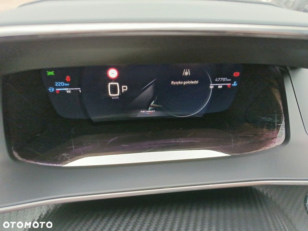 Peugeot 2008 1.2 PureTech Allure S&S EAT8 - 13