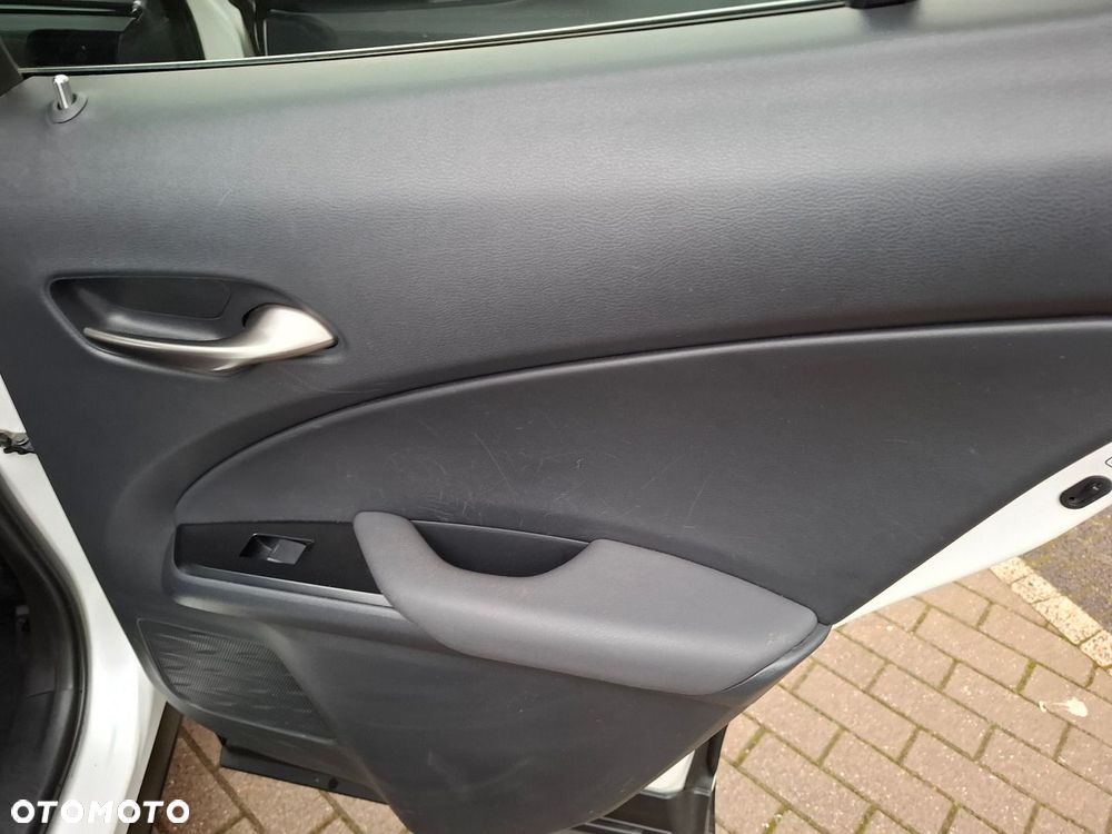 Lexus UX 200 Optimum 2WD - 25