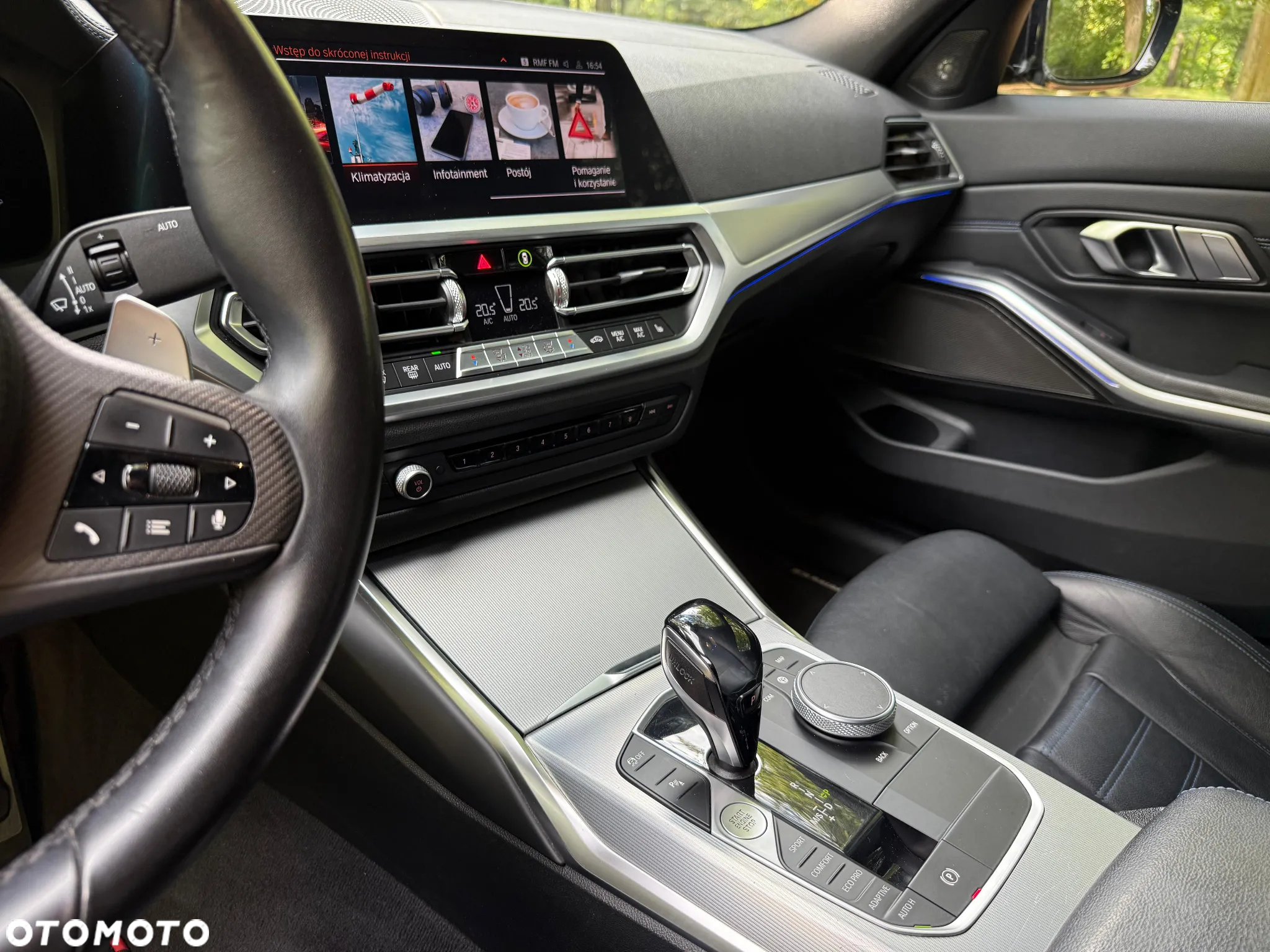 BMW Seria 3 330d xDrive - 12