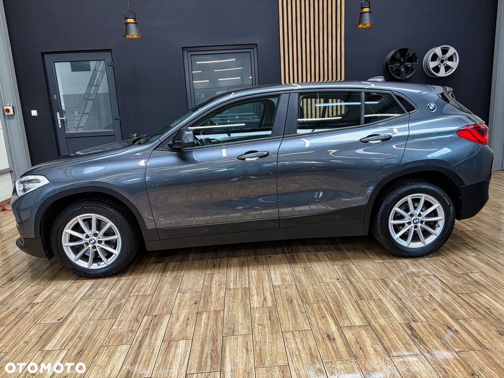 BMW X2 sDrive20i Advantage Plus - 11