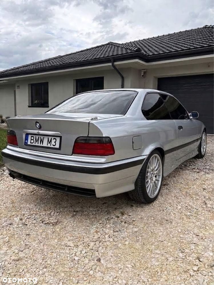 BMW M3 1997 photo 4