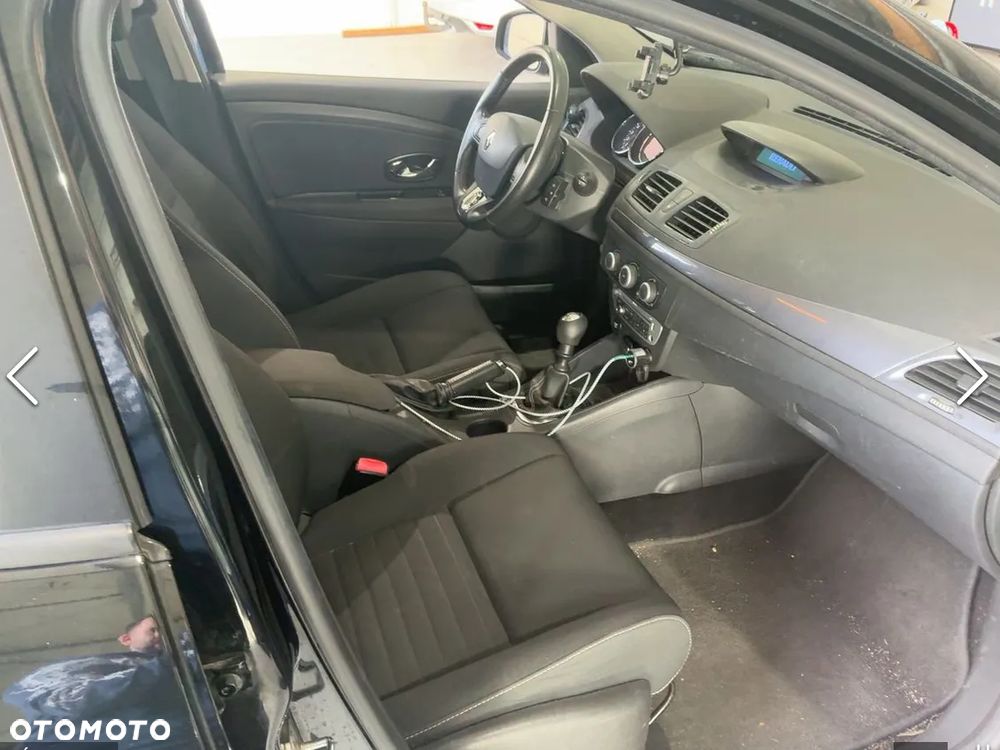 Renault Megane 1.6 16V 110 Paris - 4