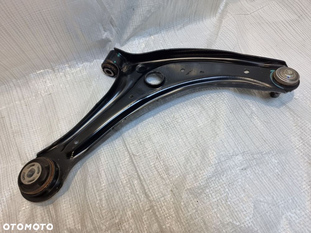 FORD FIESTA MK8 WAHACZ LEWY PRZÓD H1BC-3051-AE - 2